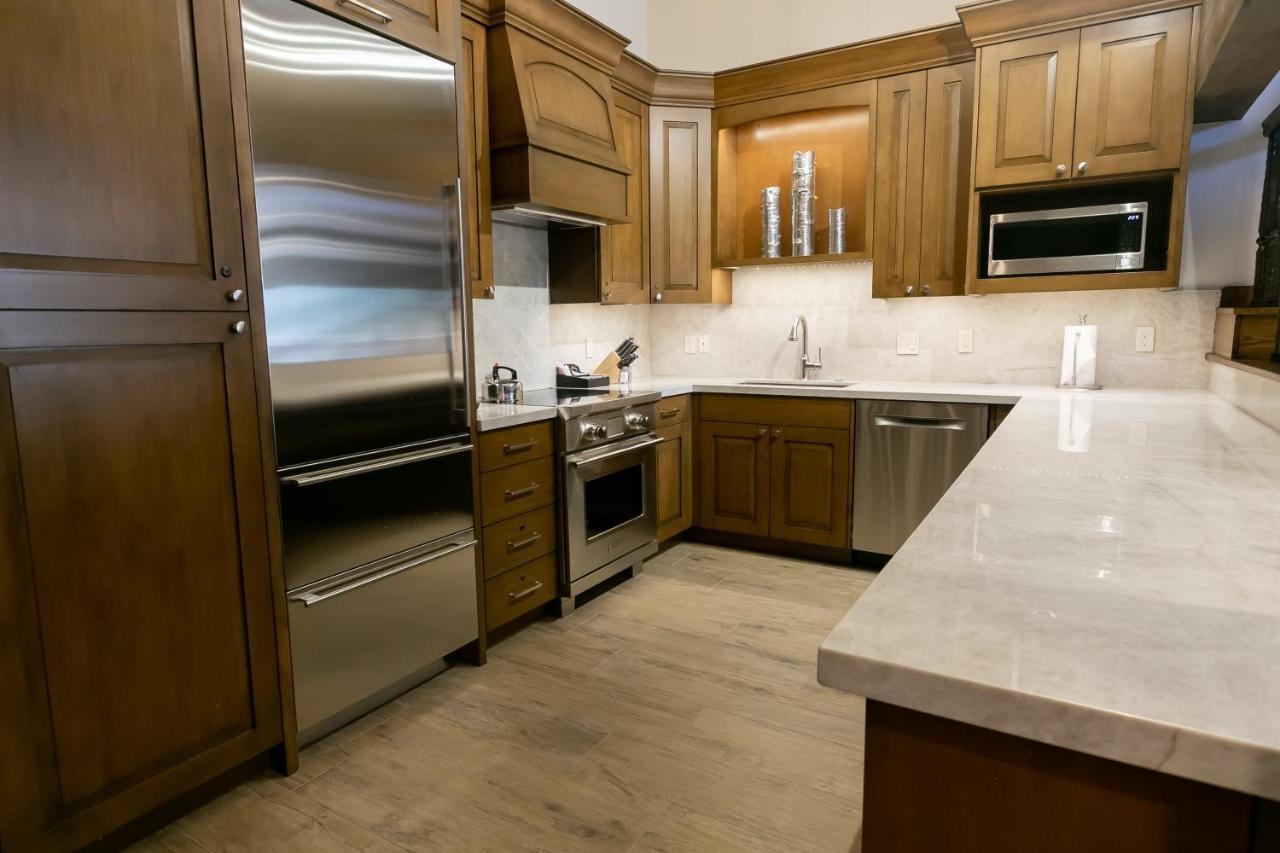 Sultan Two Bedroom Loft Suite With Majestic Mountain Views Condo Park City Exterior photo
